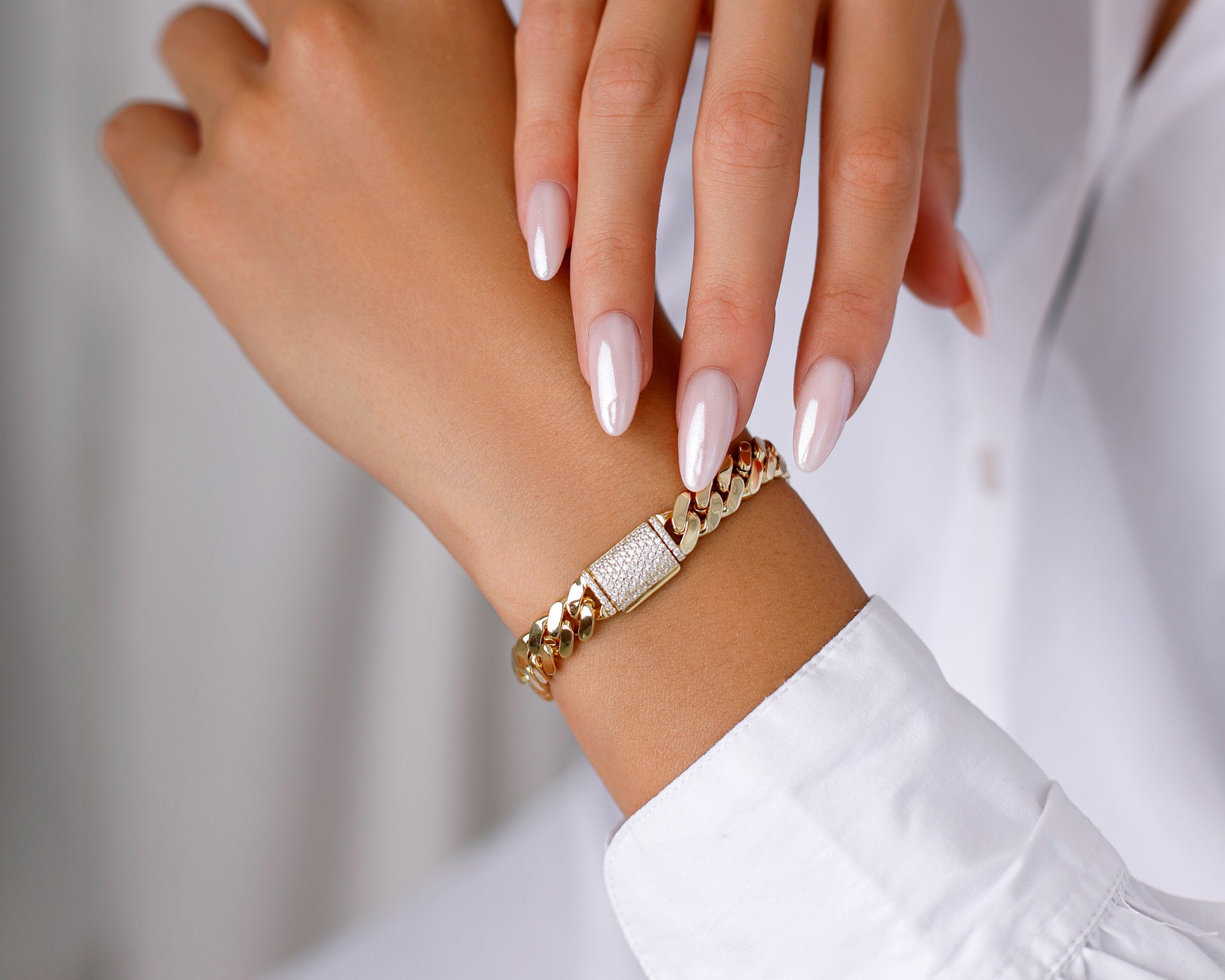 CUBAN LINK ARMBAND 925 SILBER 18K VERGOLDET 8MM – ICED OUT VERSCHLUSS